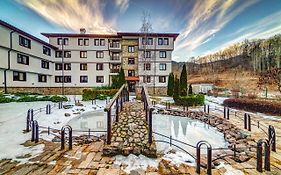 Aparthotel Silver Hills Free Parking